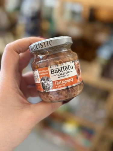 bastteto-holistic-filet-jagniecy-w-galarecie-dla-psow-sloik-zblizenie