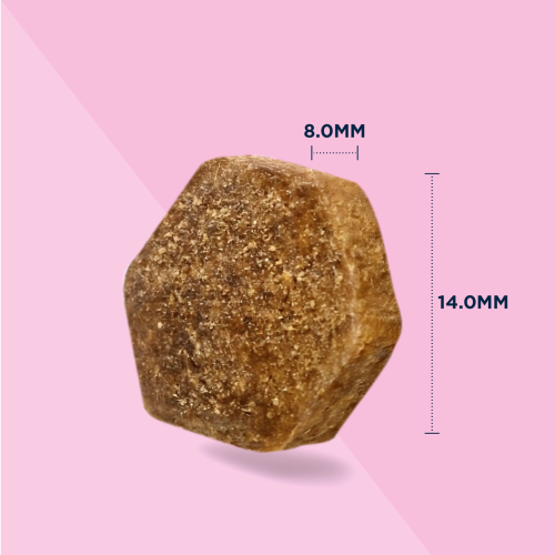 Granulka karmy EUKANUBA z oznaczeniem wymiarów 8.0 mm i 14.0 mm