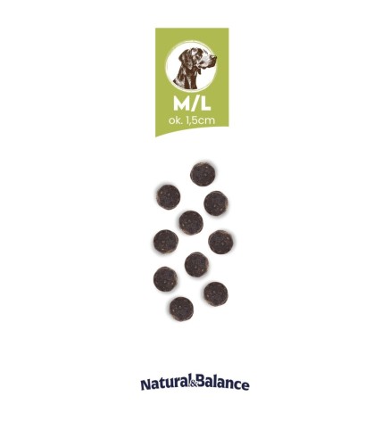 Granulki karmy Baltica Natural & Balance w rozmiarze M/L ok. 1,5 cm