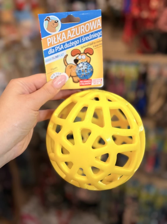 Sum-Plast ażurowa piłka dla psa 14 cm w żółtym kolorze