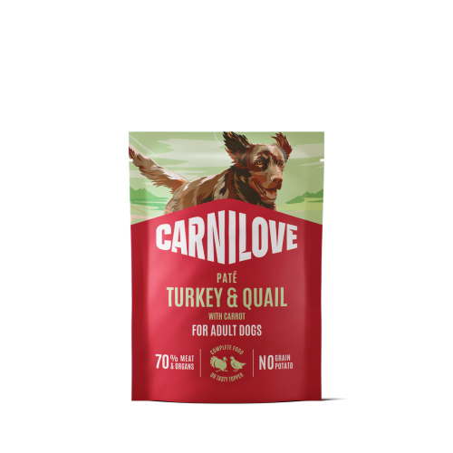 Carnilove Dog Pouch Paté z indykiem i przepiórką 300 g – przód czerwonej saszetki z ilustracją psa