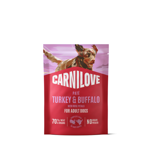 Carnilove Dog Pouch Paté Turkey & Buffalo 300 g – przód czerwonej saszetki z ilustracją psa